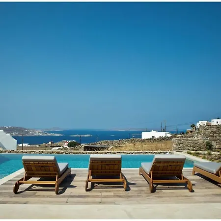 Villa La Isla Bonita: Luxury Mykonos Retreat With Sea Views