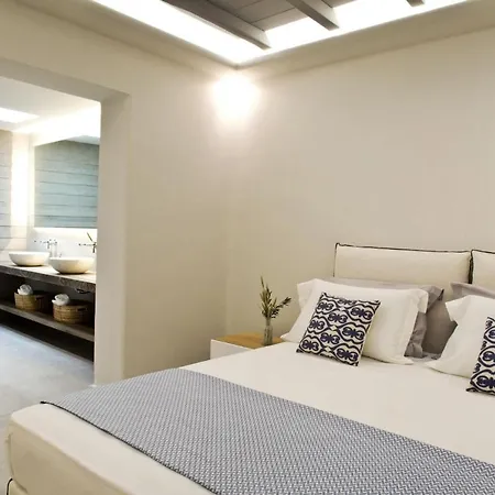 Villa La Isla Bonita: Luxury Mykonos Retreat With Sea Views Mykonos Town