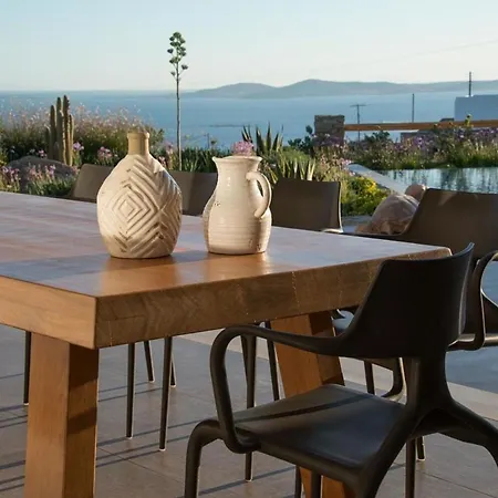 Villa La Isla Bonita: Luxury Mykonos Retreat With Sea Views