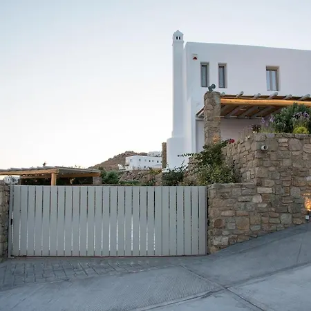La Isla Bonita: Luxury Mykonos Retreat With Sea Views Villa Mykonos Town